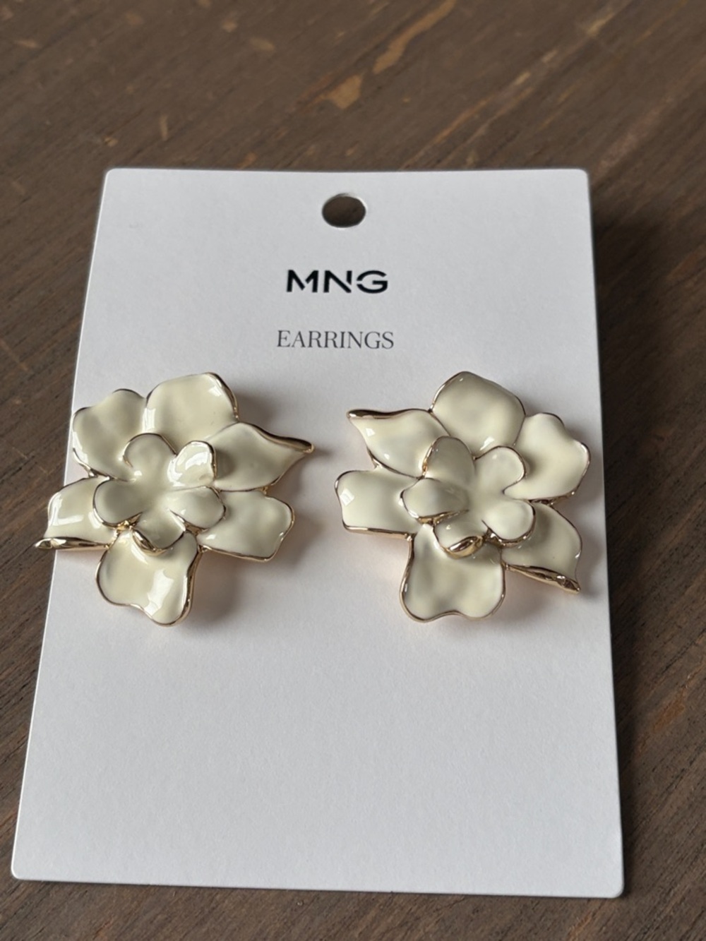 Mango Cream Flower Cluster Earrings with Gold Trim